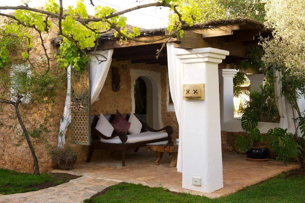 Agroturismo Atzaro Santa Eularia des Riu Exterior photo