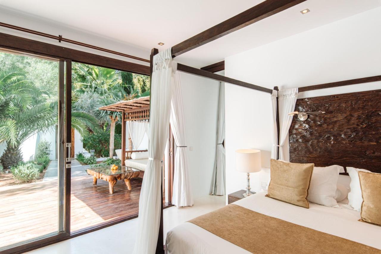 Agroturismo Atzaro Santa Eularia des Riu Exterior photo