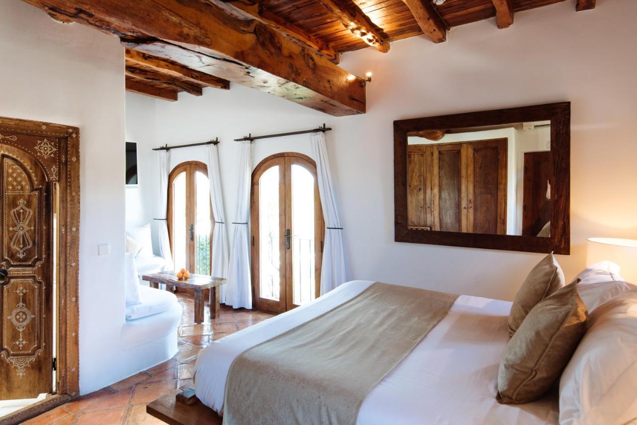 Agroturismo Atzaro Santa Eularia des Riu Exterior photo