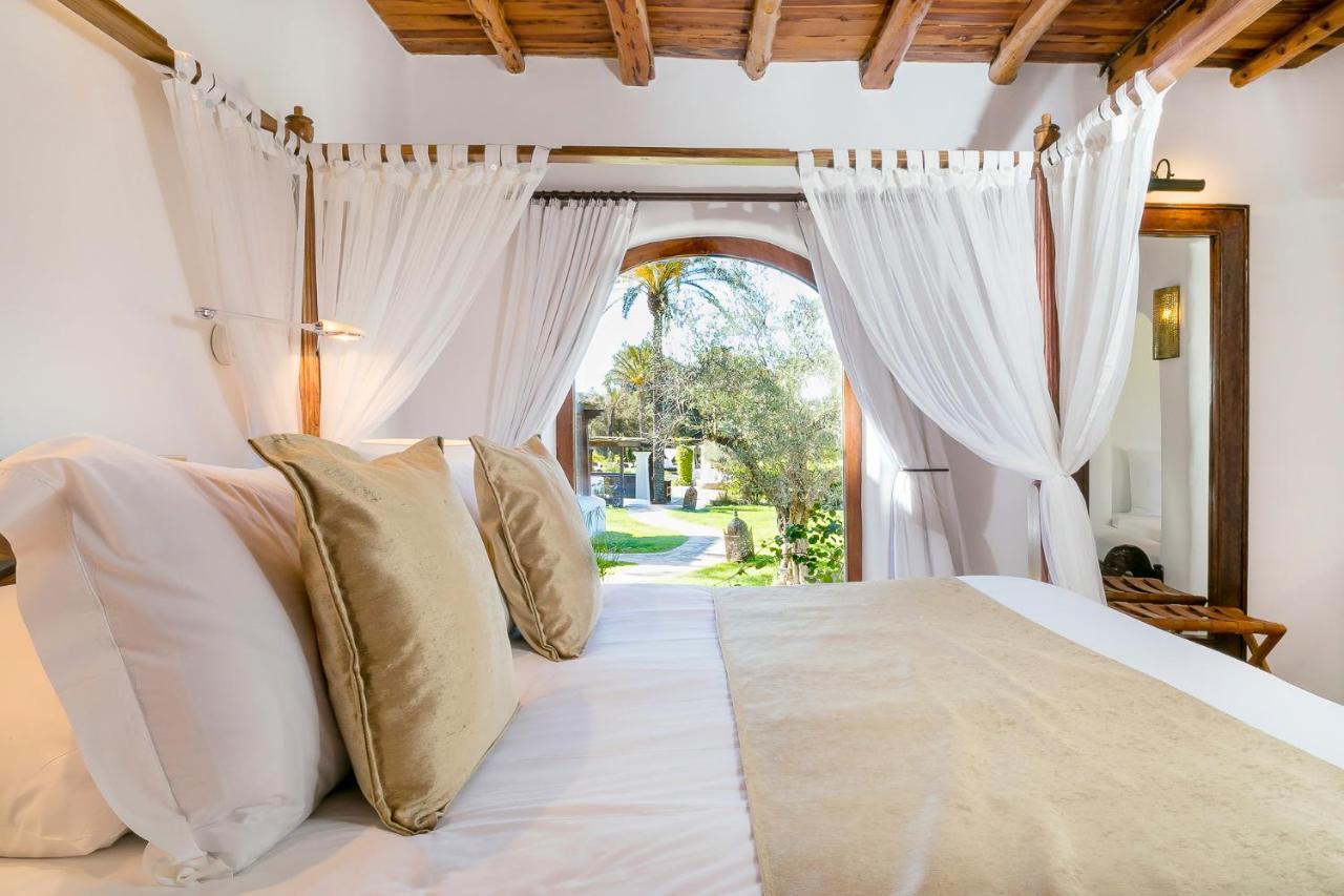 Agroturismo Atzaro Santa Eularia des Riu Exterior photo